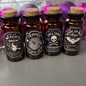 NWT mini witches brew bottles set of 4 poison Halloween decor glass